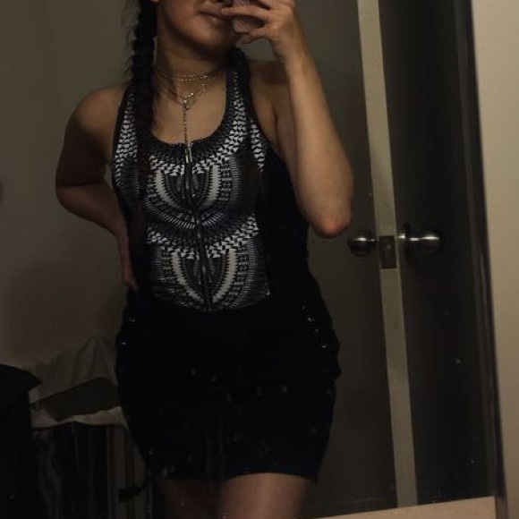 F21 Rubbed Mini Skirt - Picture 3 of 3